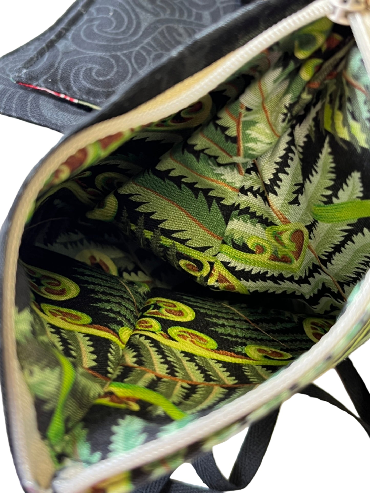 Kiwiana phone bag, sipper, koru fern print 100% cotton lining.