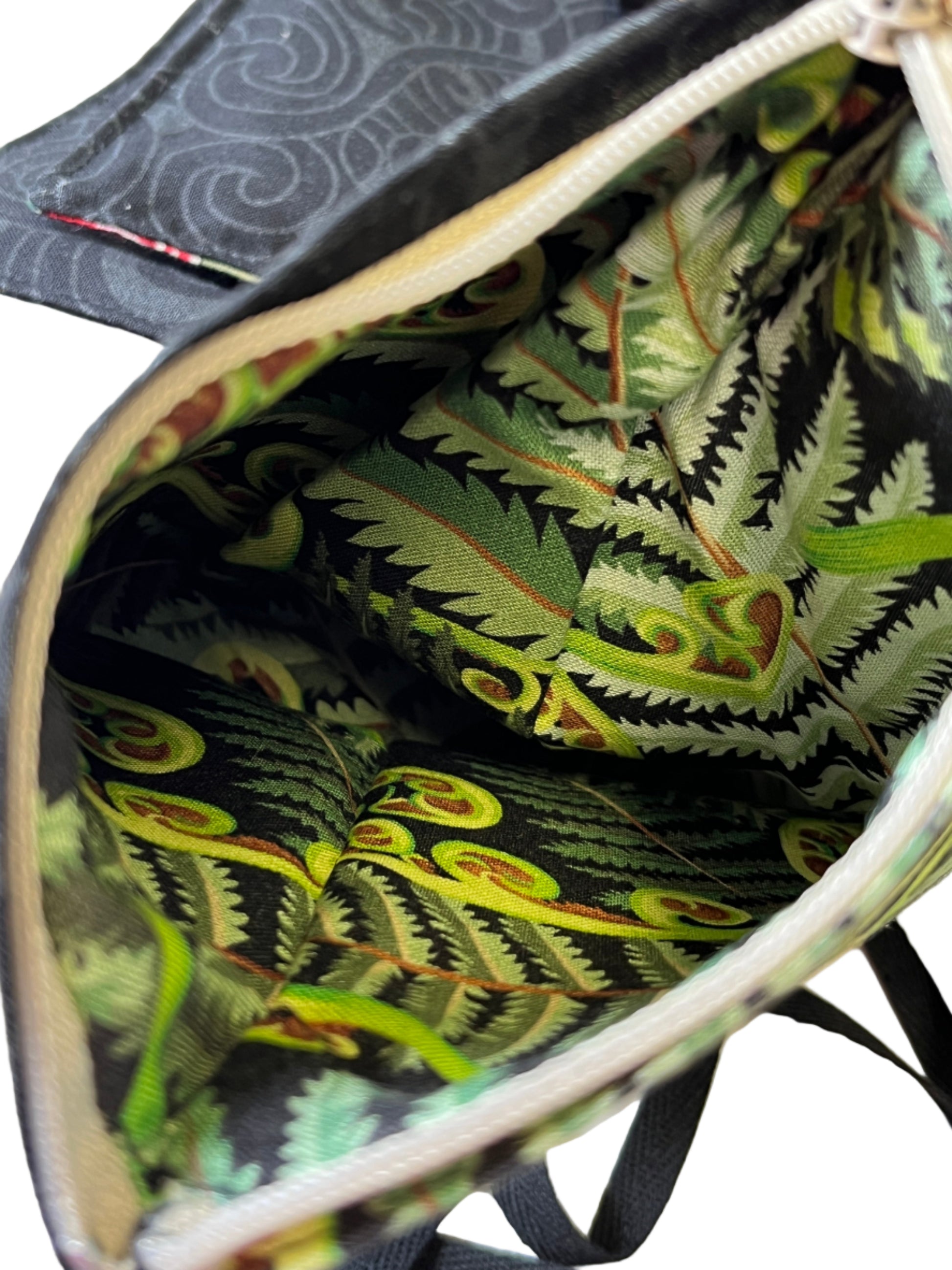 Kiwiana phone bag, sipper, koru fern print 100% cotton lining.