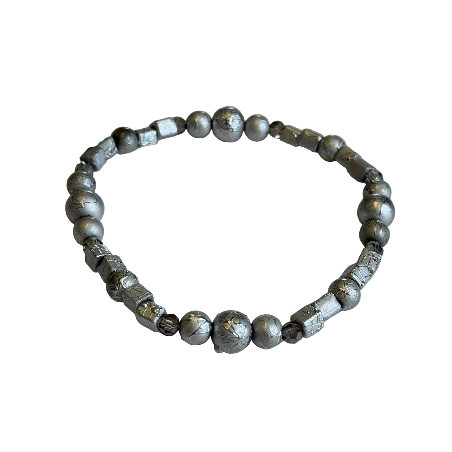 Silver varigated bead bracelet 