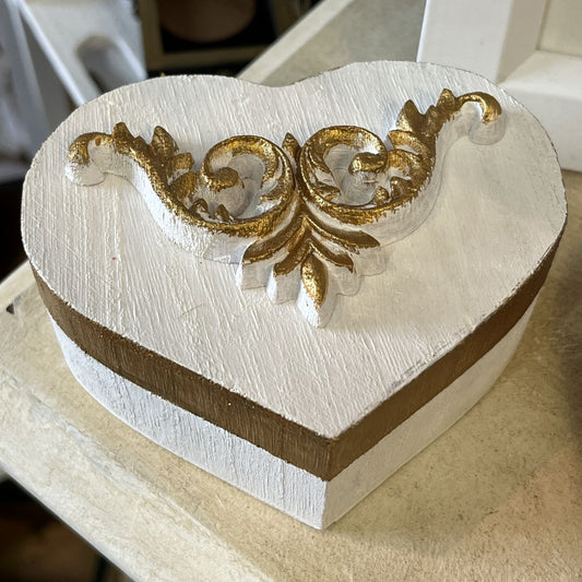 White & Gold Heart Jewellery Box